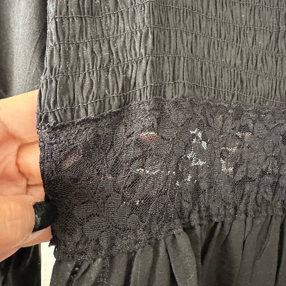 HOUSE OF WIDOW Black Long Sleeves Flowy Maxi Dress Medium BNWT - Picture 3 of 9